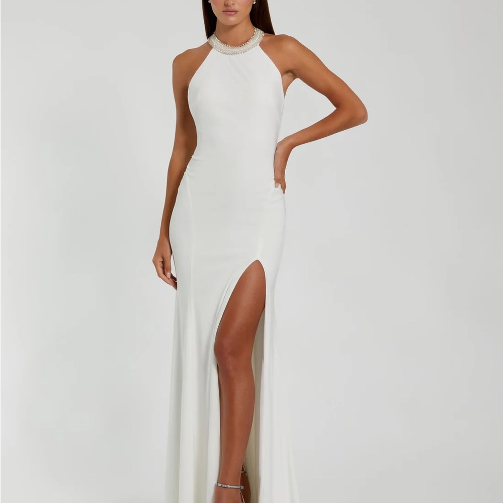 MacDuggal Dress Women’s 2 White Beaded Halter Jersey Gown Open Back